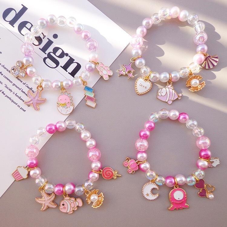 Girl's Cute Cartoon Pendant Beaded Bracelet