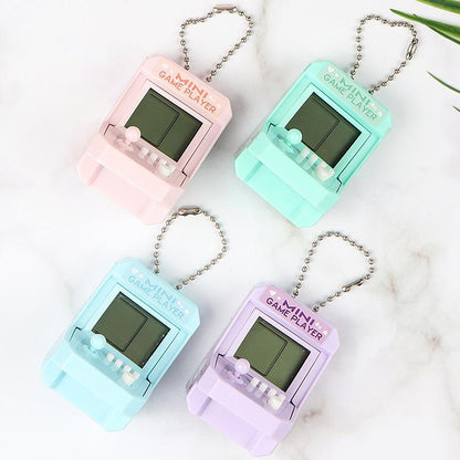 Retro Handheld Arcade Game Machine Keychain