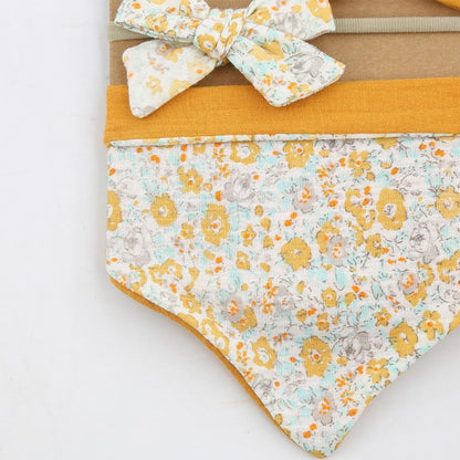 Baby's Triangle Towel Waterproof Bib Bow Headband Set