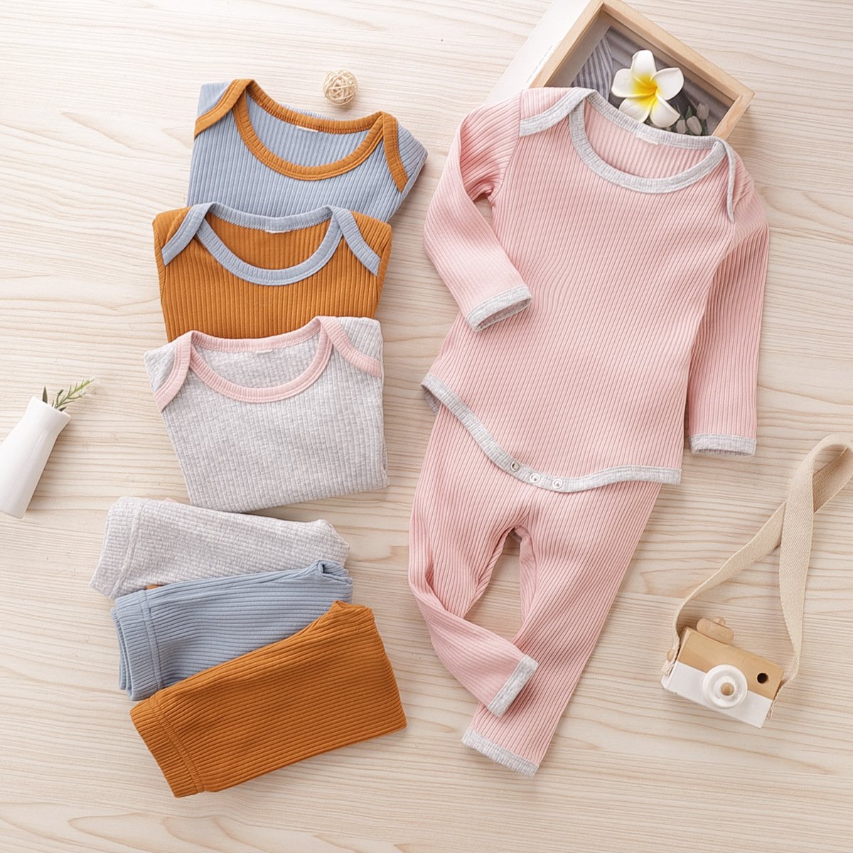 Solid color pit bar baby Khaki suit