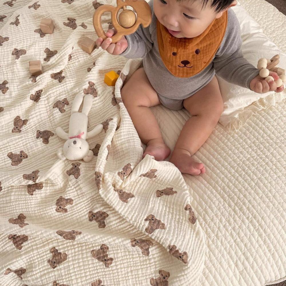 Bear Print Blanket Cotton Double Gauze Blanket Wholesale