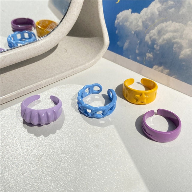 Colorful Open Rings