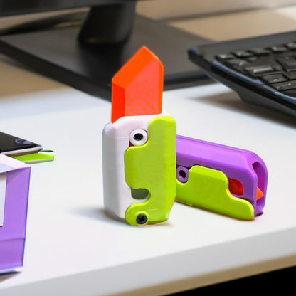 Small Radish Knife Toy
